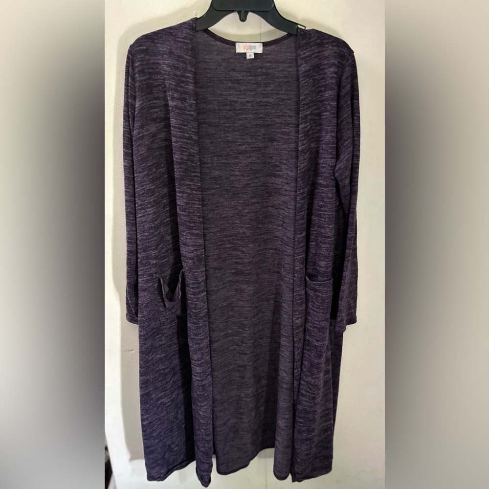 Size M Women’s duster cardigan with pockets - LulaRoe Sarah